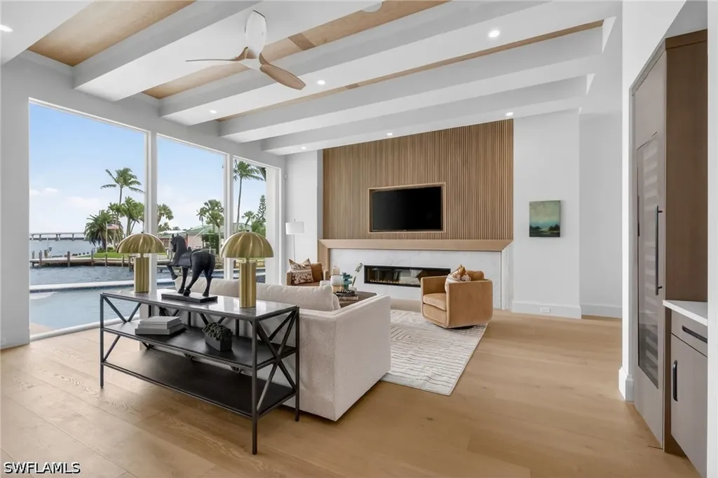 983 Sundrop Court Marco Island FL 34145