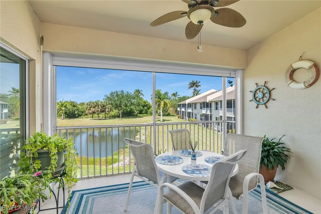 338 Newport Drive Naples FL 34114