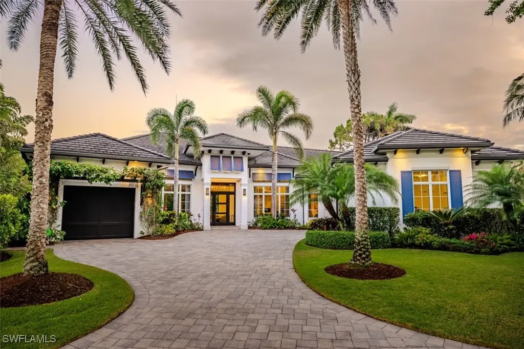 702 Bobwhite Lane Naples FL 34108