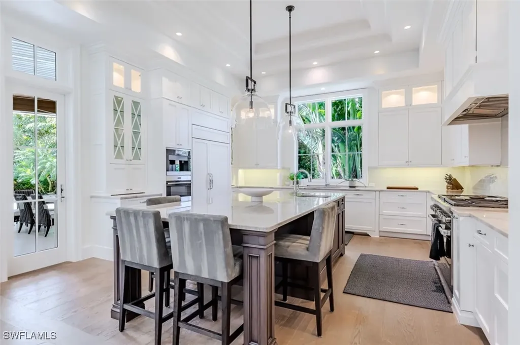 702 Bobwhite Lane Naples FL 34108