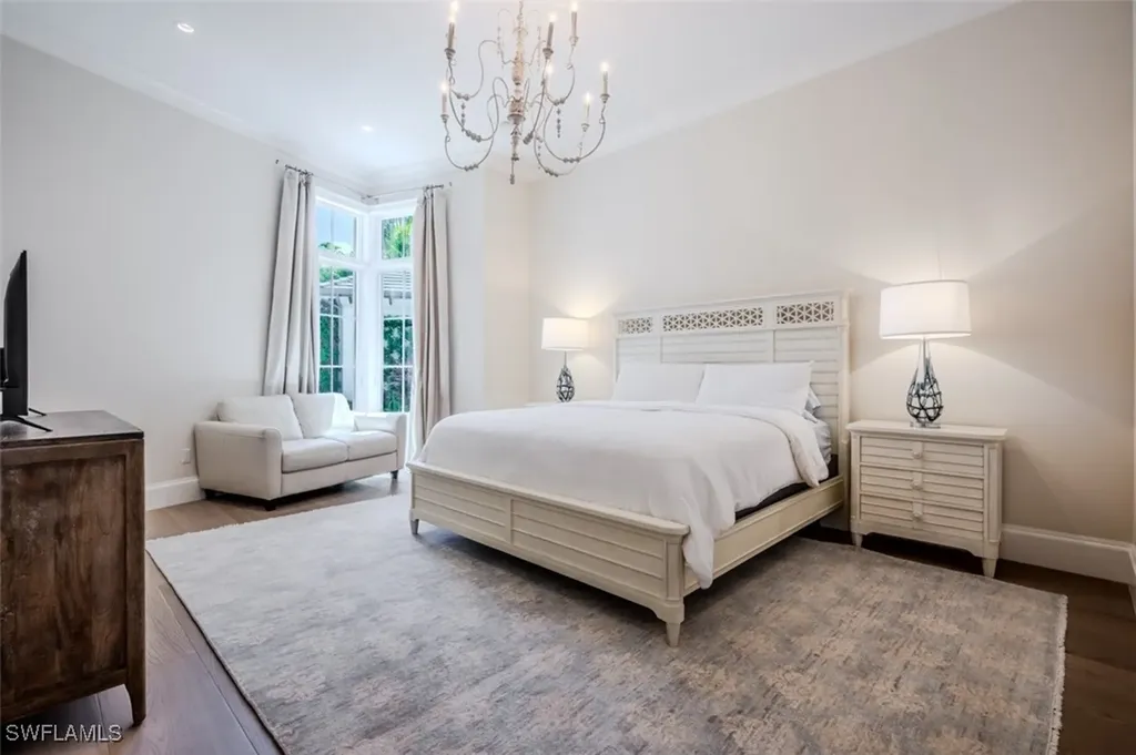 702 Bobwhite Lane Naples FL 34108