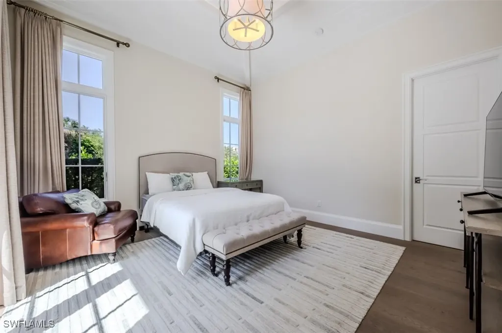 702 Bobwhite Lane Naples FL 34108