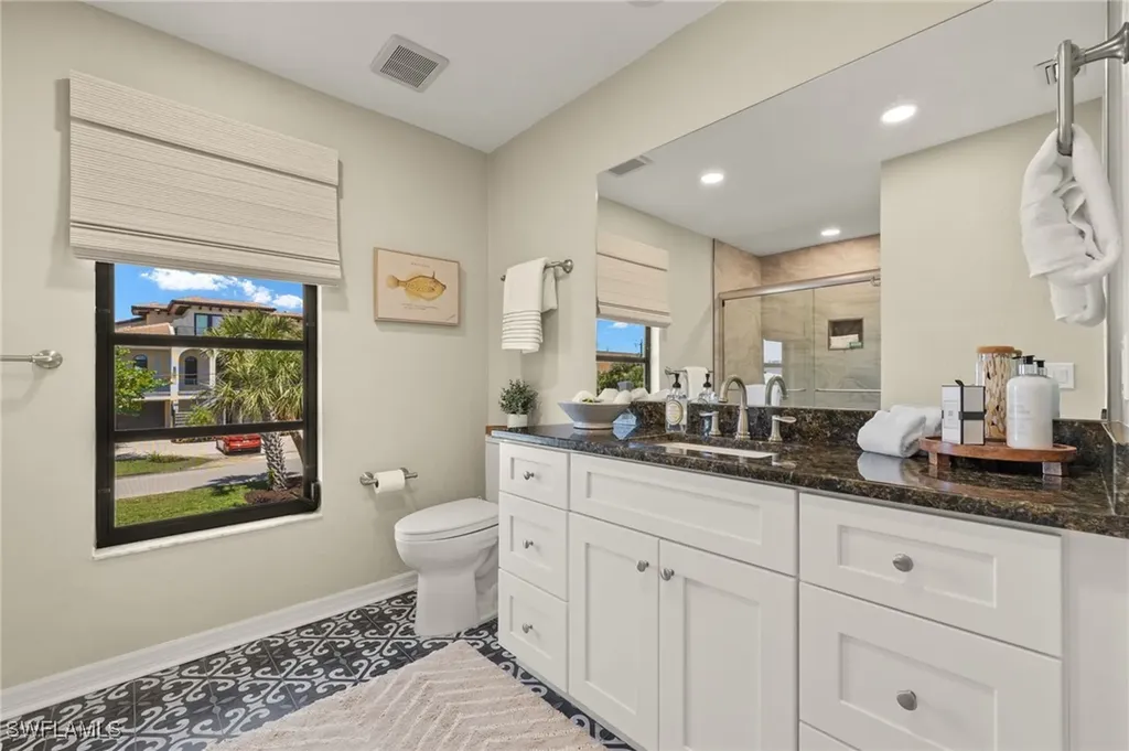 458 Lake Murex Circle Sanibel FL 33957