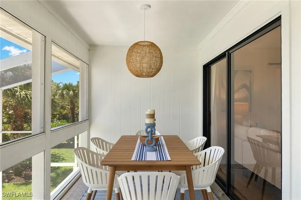 458 Lake Murex Circle Sanibel FL 33957
