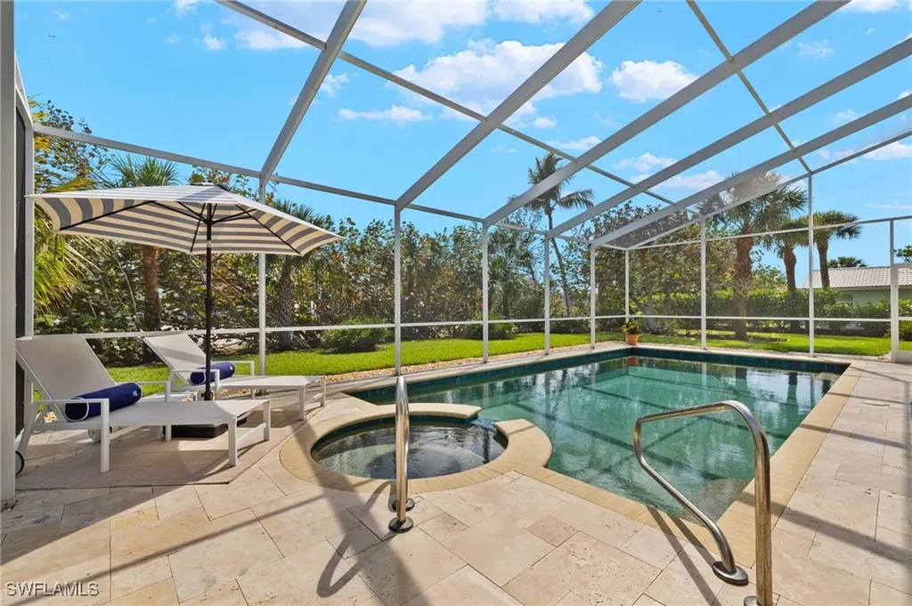 458 Lake Murex Circle Sanibel FL 33957