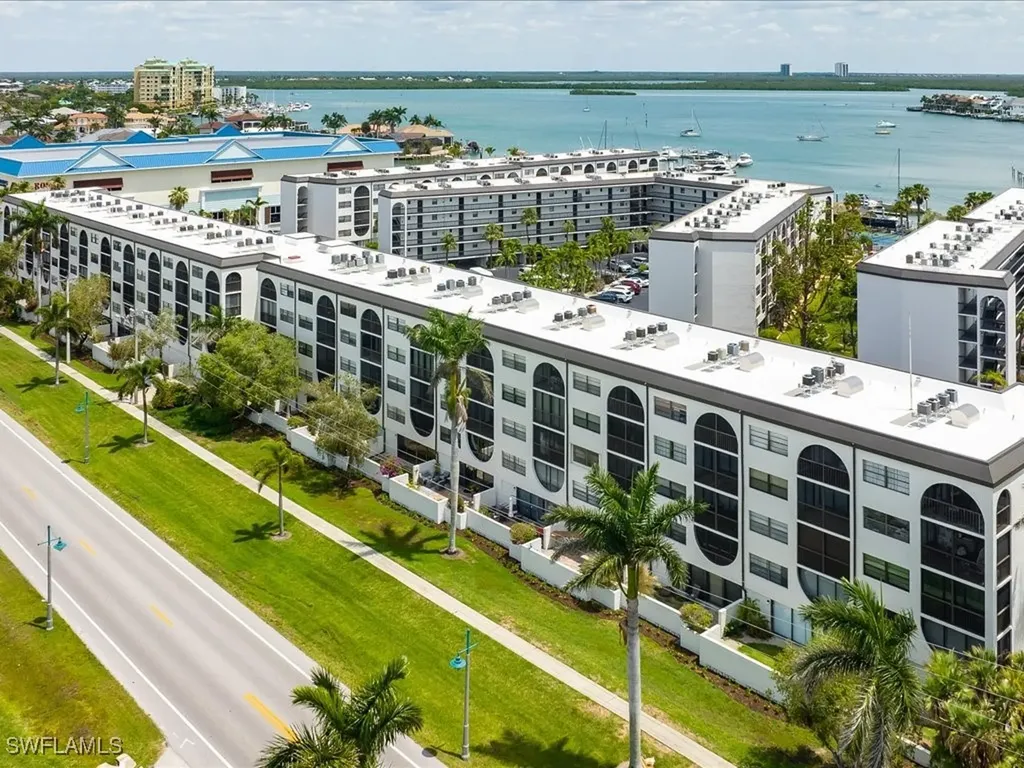 1031 Anglers Cove Marco Island FL 34145
