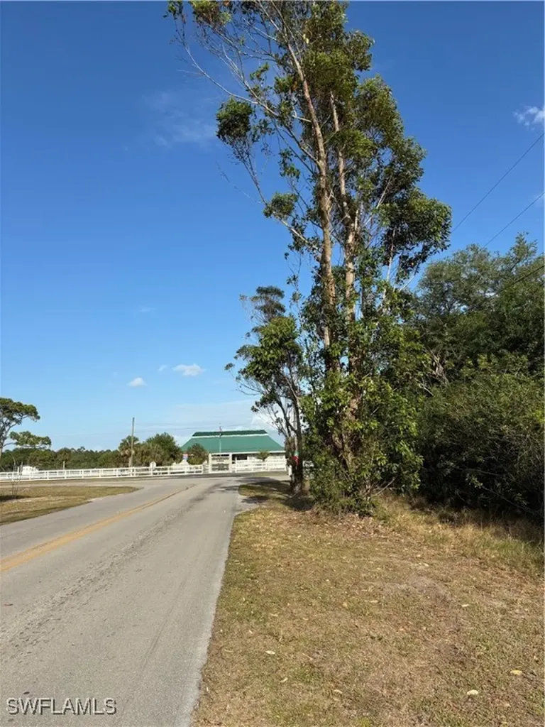 284 Avenida Del Clewiston FL 33440
