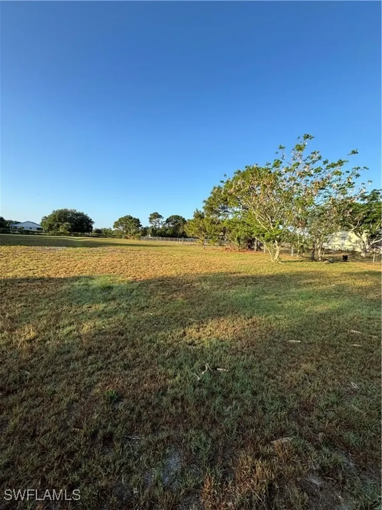 284 Avenida Del Clewiston FL 33440