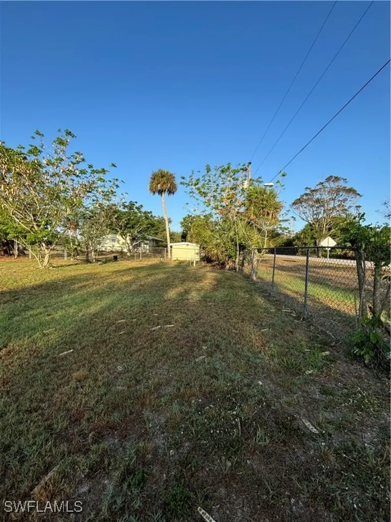 284 Avenida Del Clewiston FL 33440