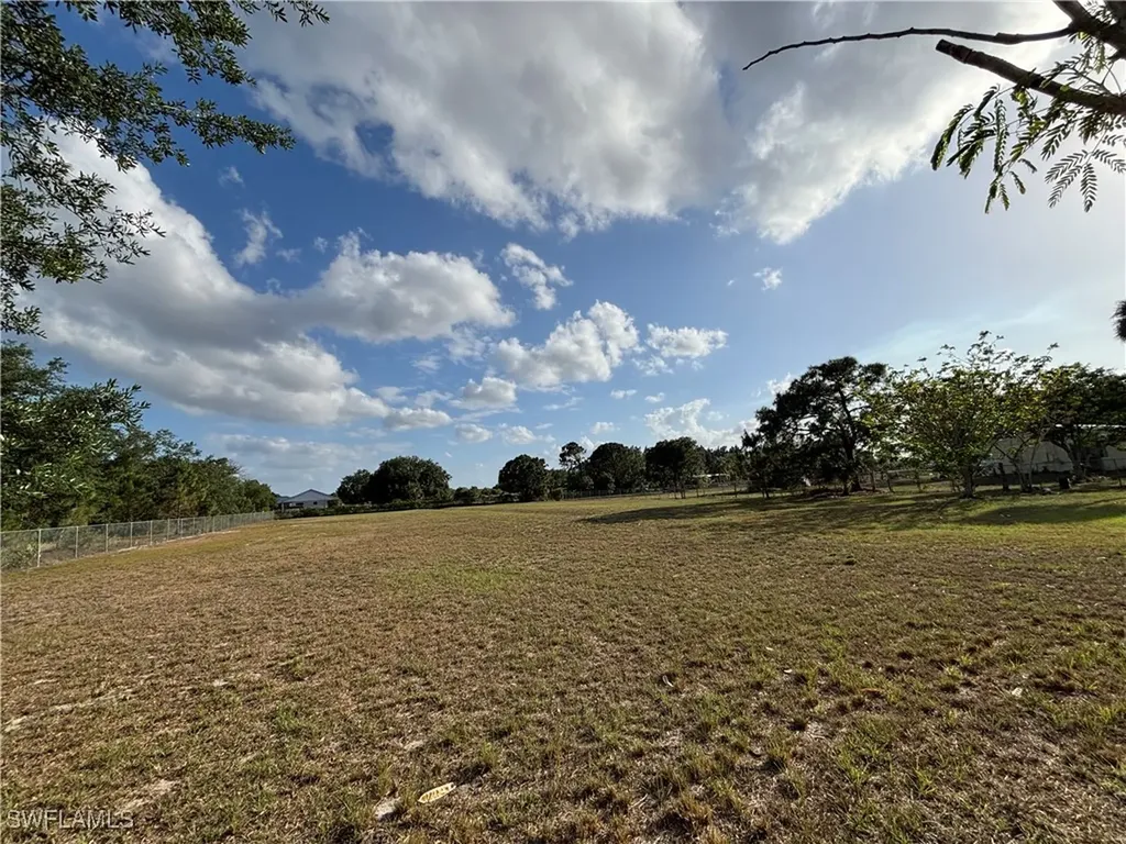 284 Avenida Del Clewiston FL 33440