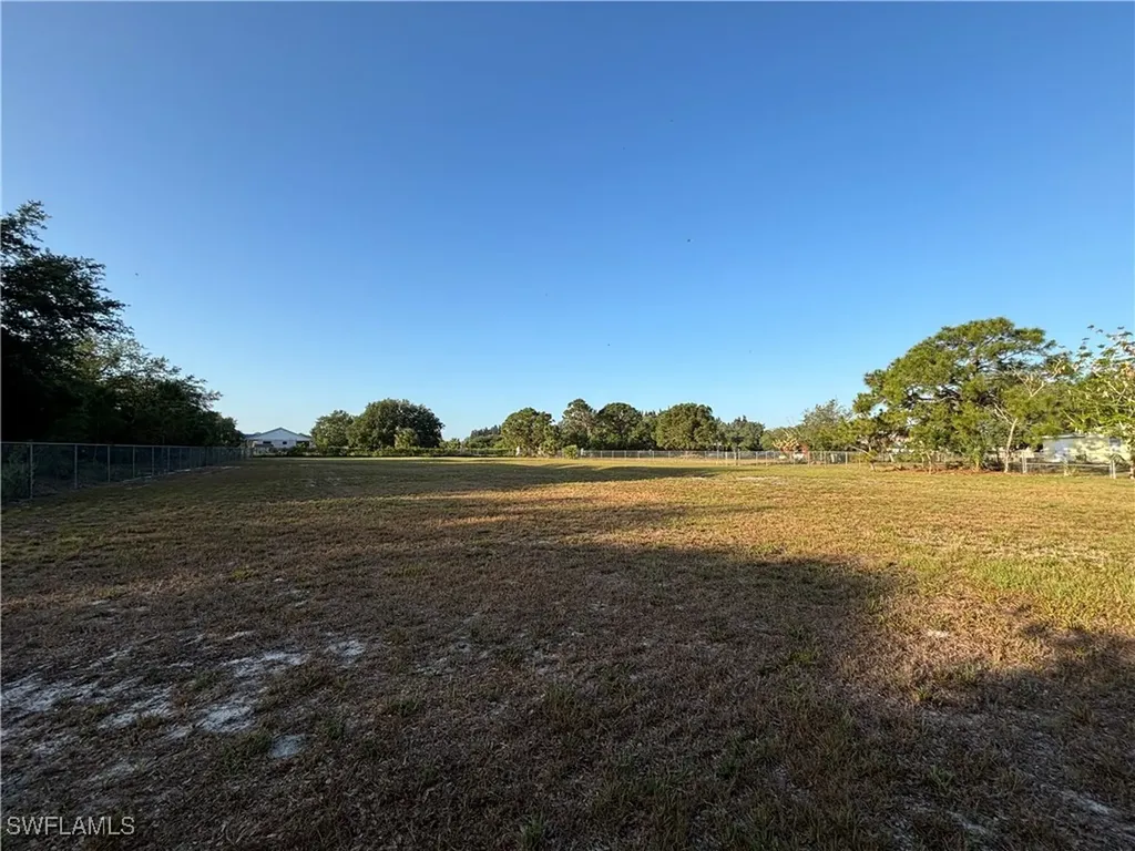 284 Avenida Del Clewiston FL 33440