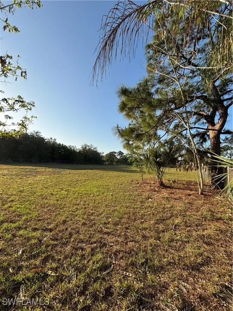 284 Avenida Del Clewiston FL 33440