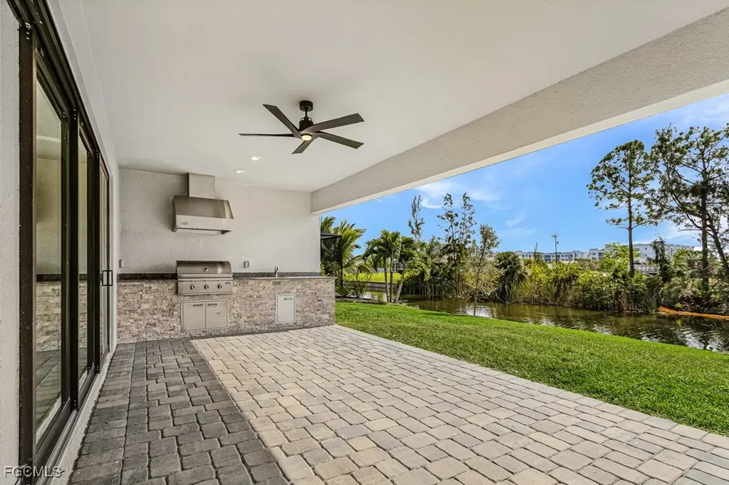 2134 SW 22nd Terrace Cape Coral FL 33991