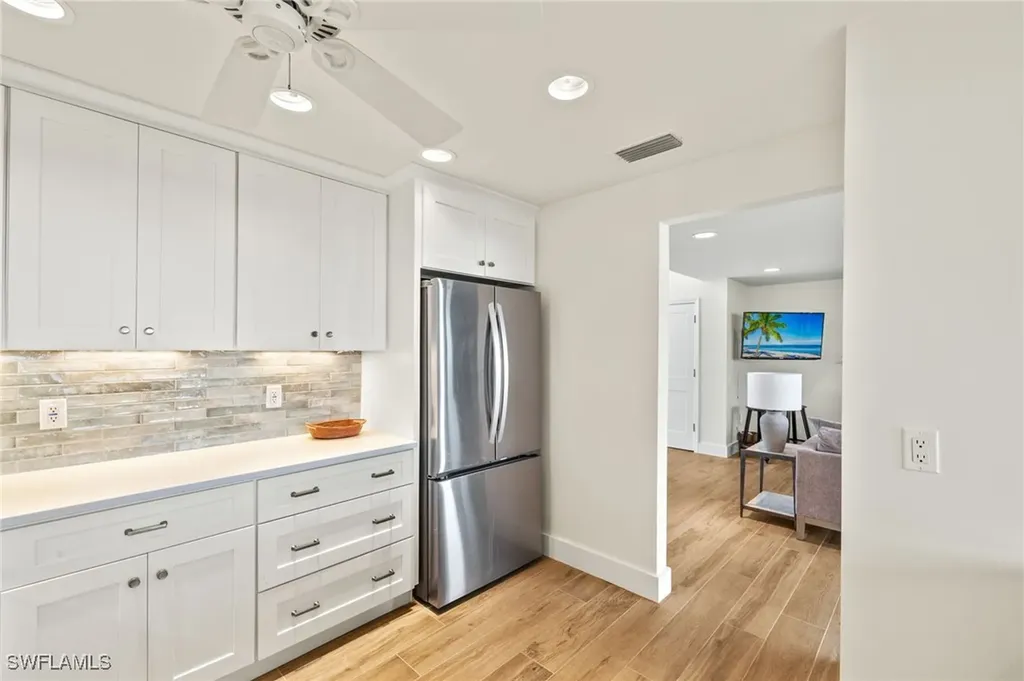 489 E Gulf Drive Sanibel FL 33957