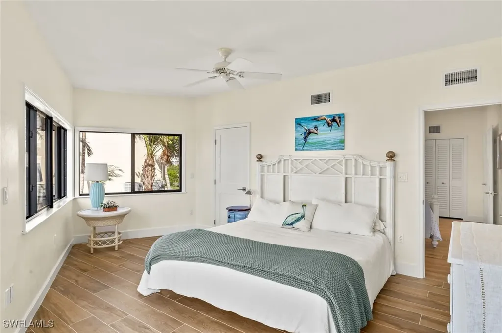 489 E Gulf Drive Sanibel FL 33957