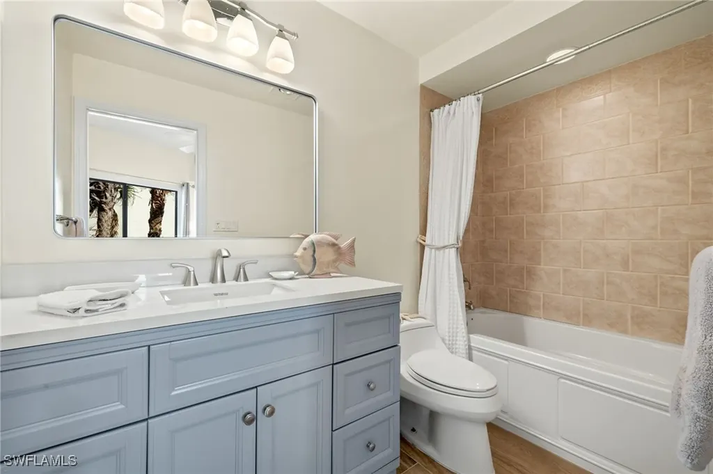 489 E Gulf Drive Sanibel FL 33957