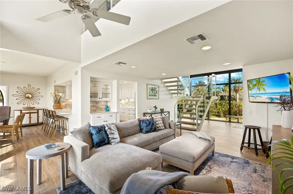 489 E Gulf Drive Sanibel FL 33957