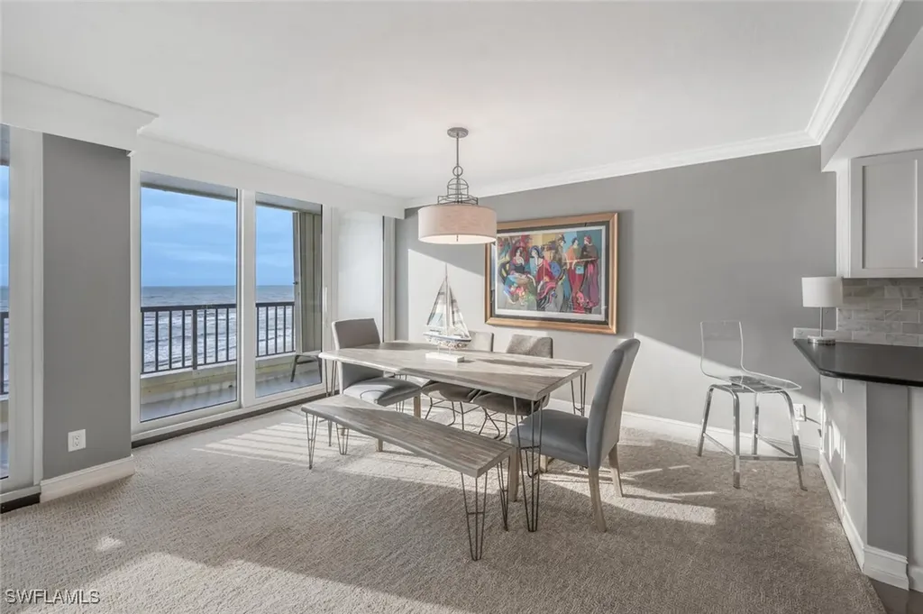 2381 Gulf Shore Boulevard N Naples FL 34103
