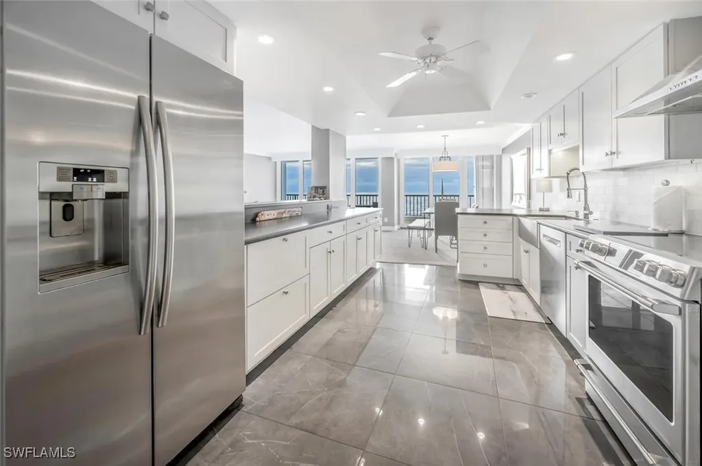 2381 Gulf Shore Boulevard N Naples FL 34103