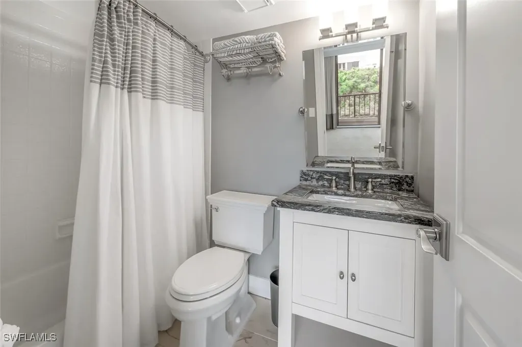 2381 Gulf Shore Boulevard N Naples FL 34103