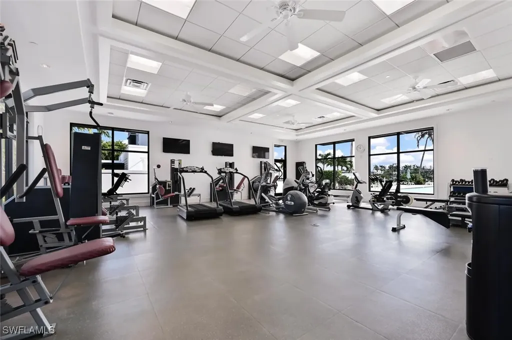 2381 Gulf Shore Boulevard N Naples FL 34103