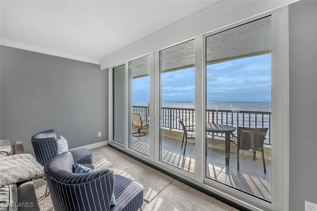 2381 Gulf Shore Boulevard N Naples FL 34103