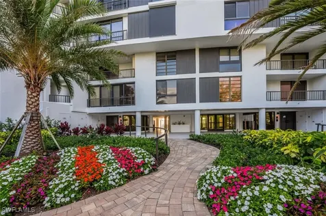2381 Gulf Shore Boulevard N Naples FL 34103