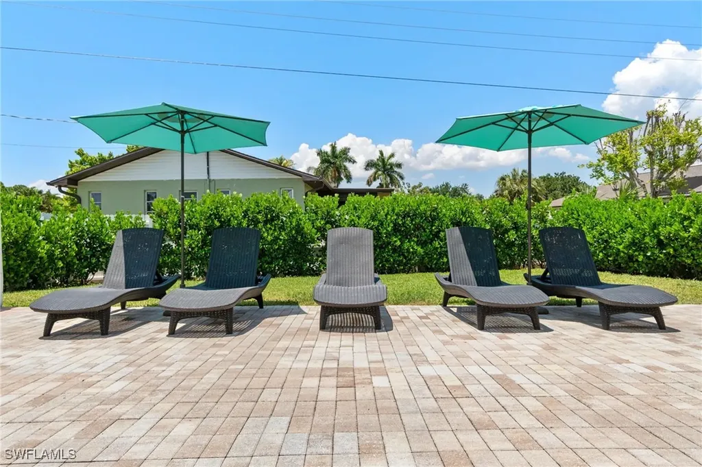 390 Valley Drive Bonita Springs FL 34134