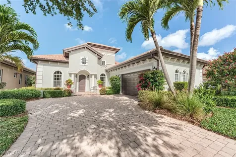 7699 Cottesmore Drive Naples FL 34113