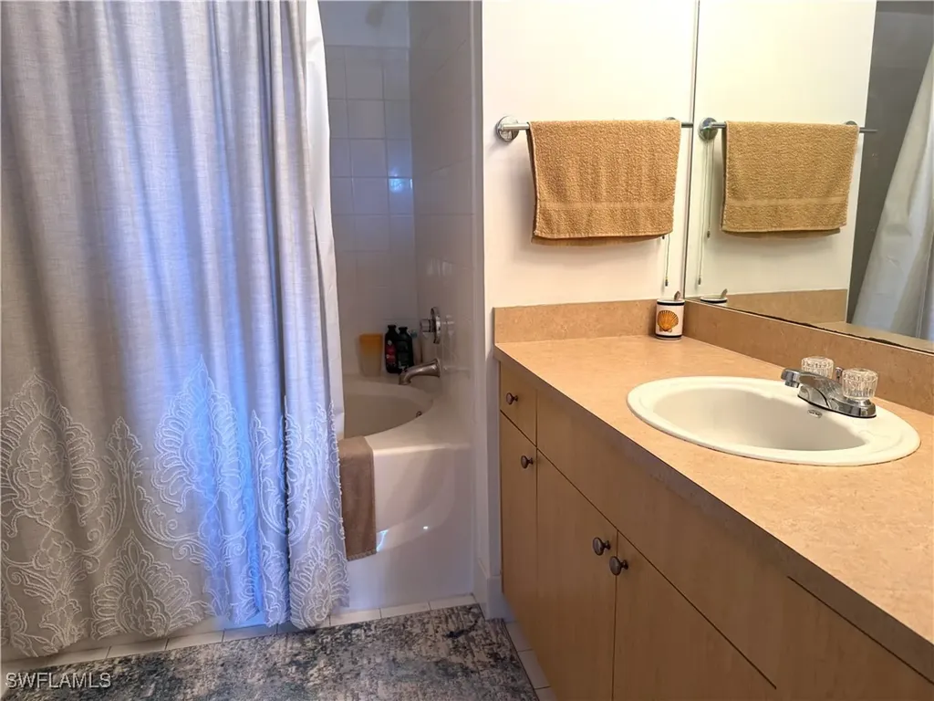 8659 River Homes Lane Bonita Springs FL 34135