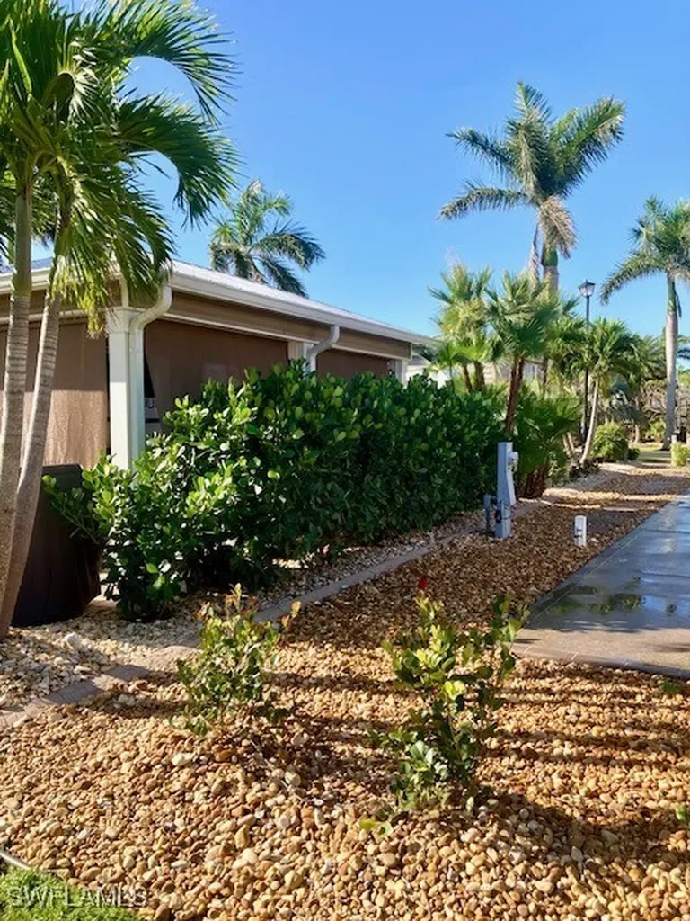 10309 Fire Flag Trail Fort Myers FL 33905