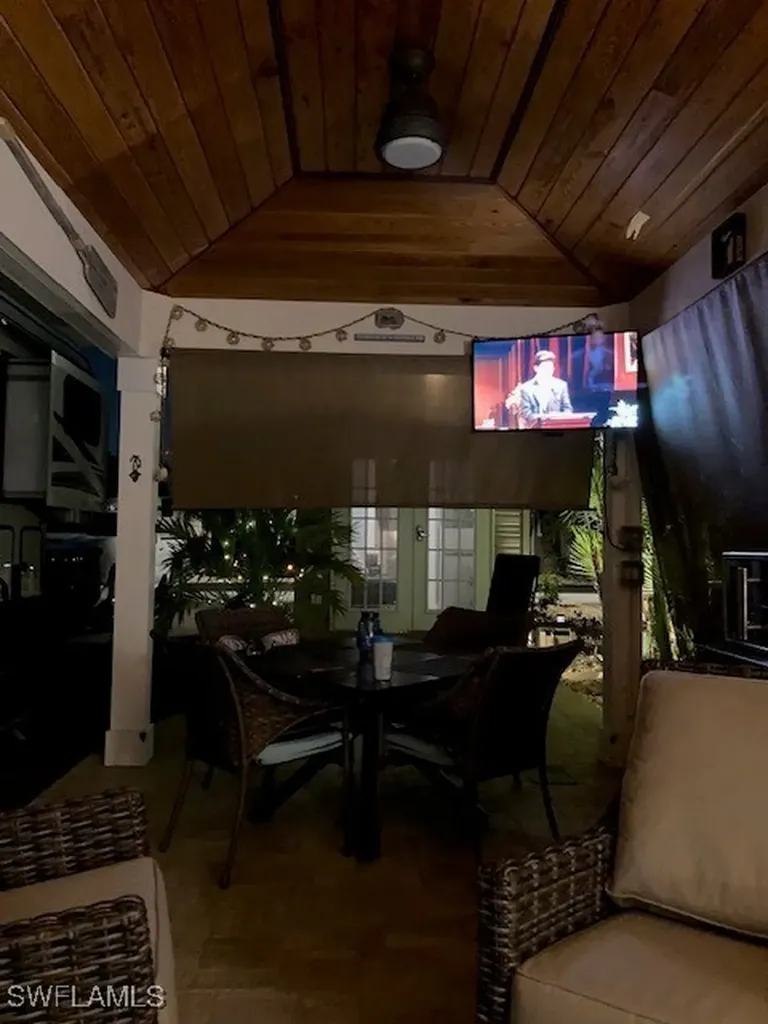 10309 Fire Flag Trail Fort Myers FL 33905