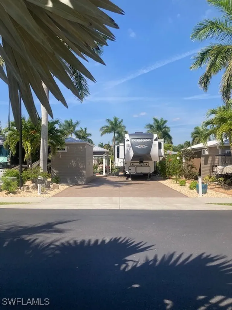 10309 Fire Flag Trail Fort Myers FL 33905