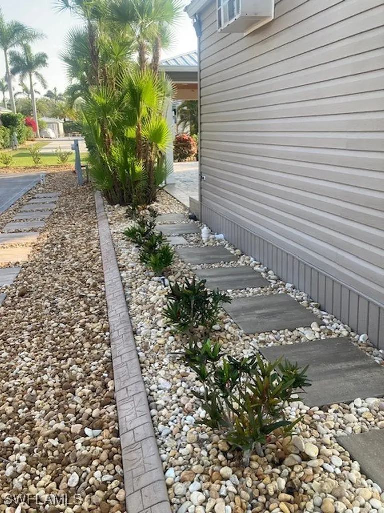 10309 Fire Flag Trail Fort Myers FL 33905