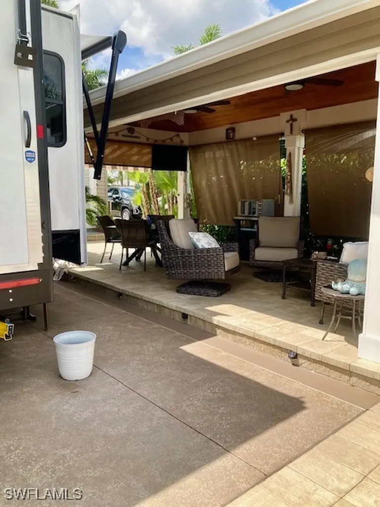 10309 Fire Flag Trail Fort Myers FL 33905