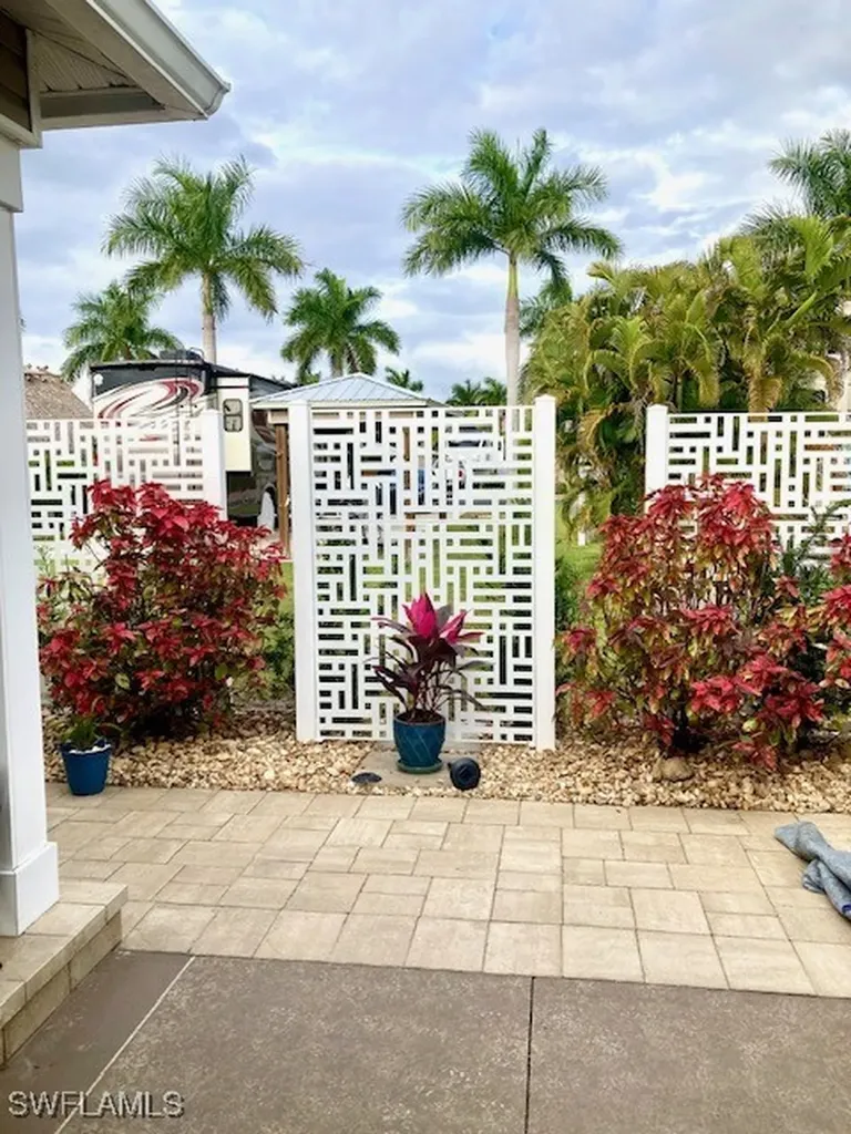 10309 Fire Flag Trail Fort Myers FL 33905