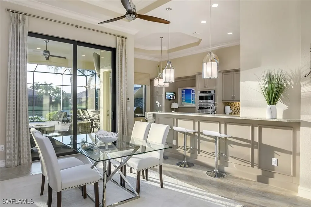6652 Costa Circle Naples FL 34113