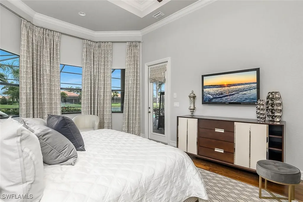 6652 Costa Circle Naples FL 34113