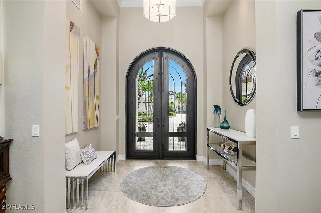 6652 Costa Circle Naples FL 34113