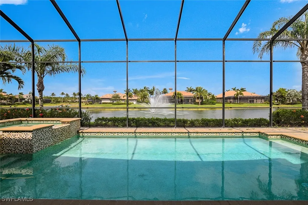 6652 Costa Circle Naples FL 34113