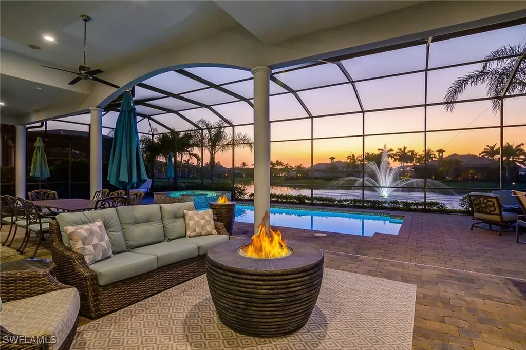 6652 Costa Circle Naples FL 34113