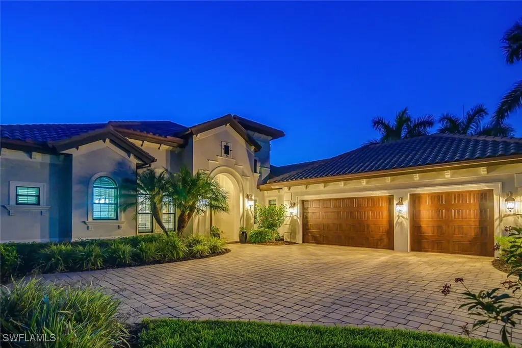 6652 Costa Circle Naples FL 34113
