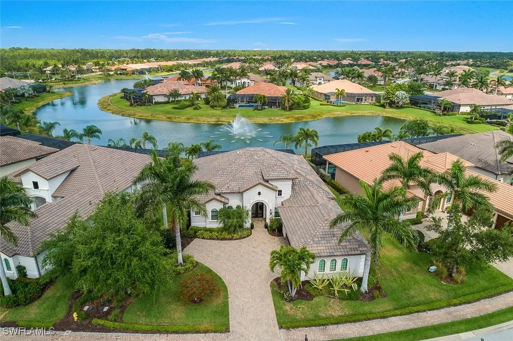 6652 Costa Circle Naples FL 34113