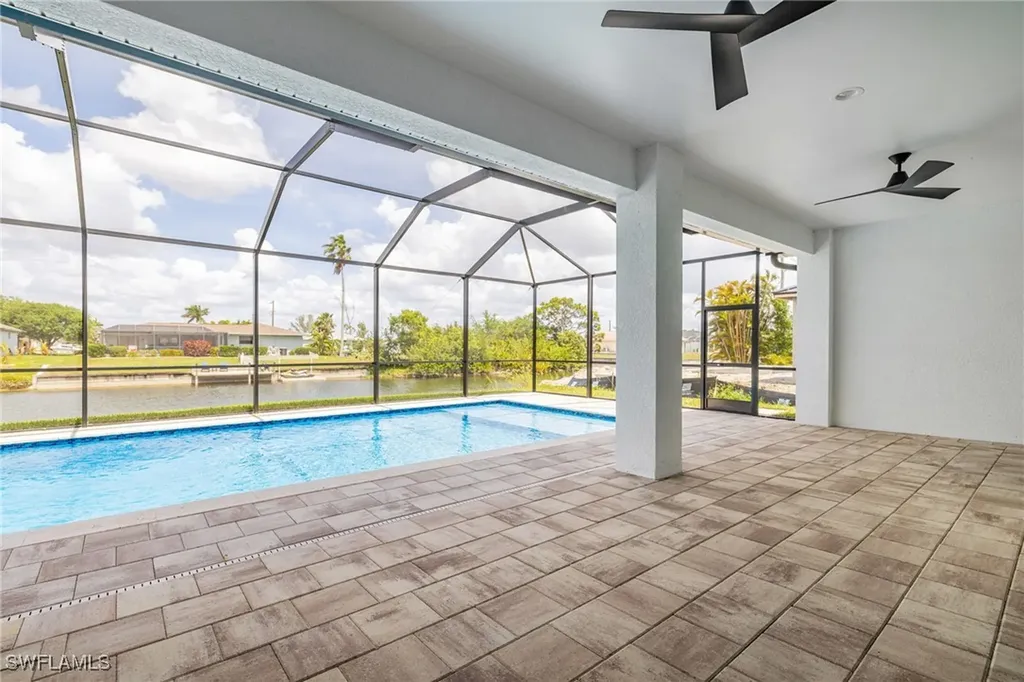 309 SW 15th Terrace Cape Coral FL 33991