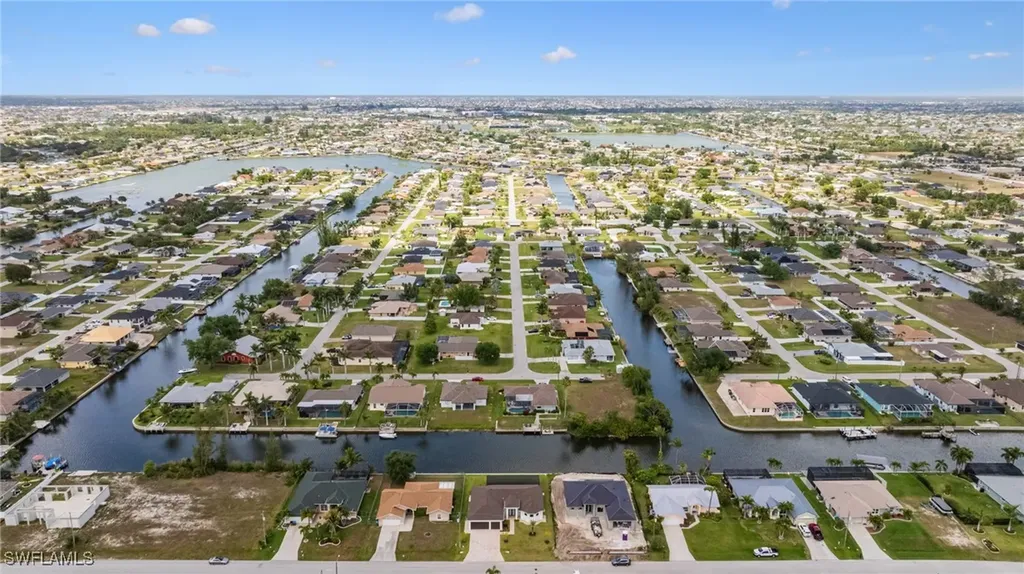 309 SW 15th Terrace Cape Coral FL 33991