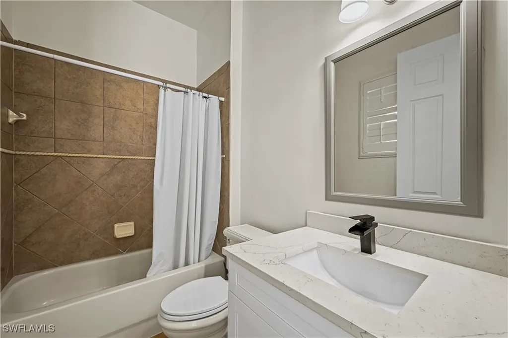 19380 La Serena Drive Estero FL 33967