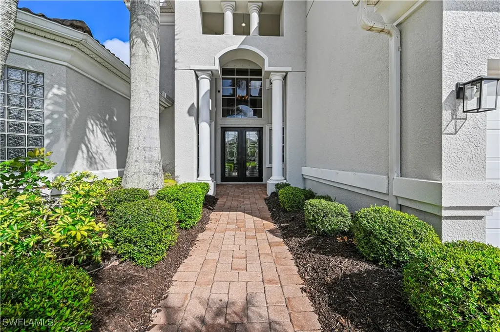 19380 La Serena Drive Estero FL 33967