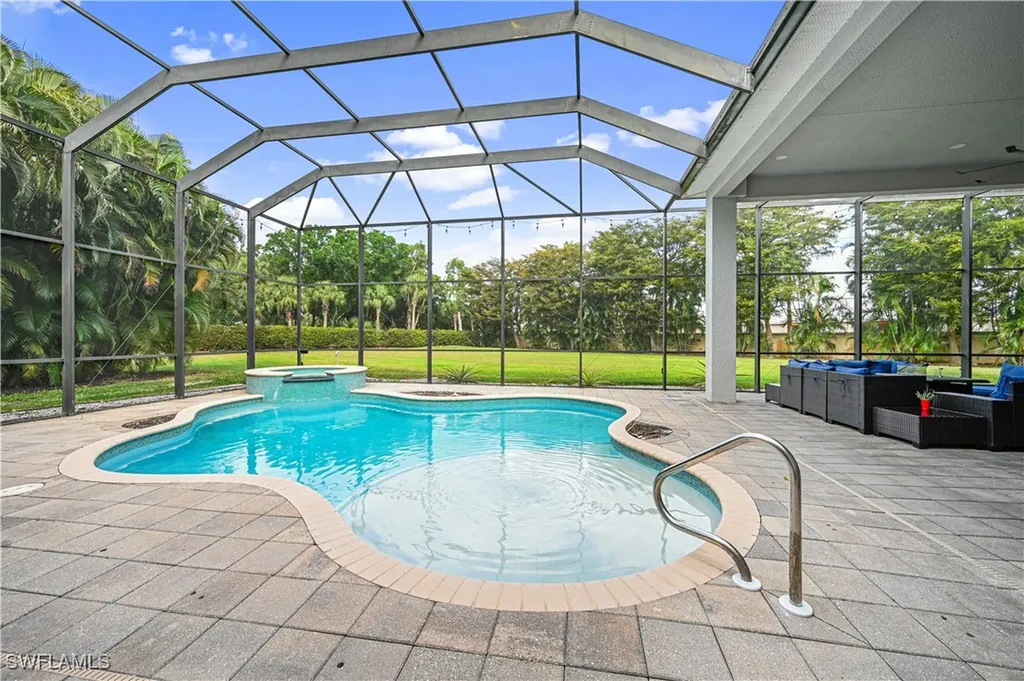 19380 La Serena Drive Estero FL 33967