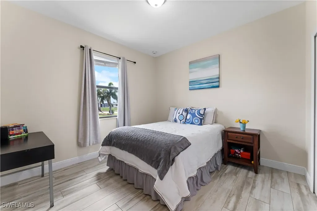 2717 Shelby Parkway Cape Coral FL 33904