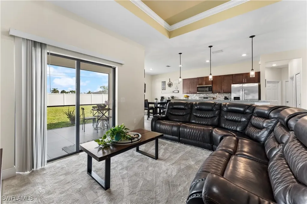 2717 Shelby Parkway Cape Coral FL 33904
